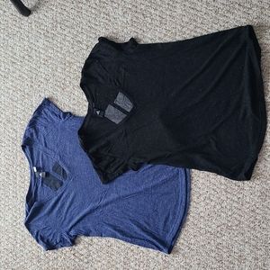 2 pack Adidas tshirts